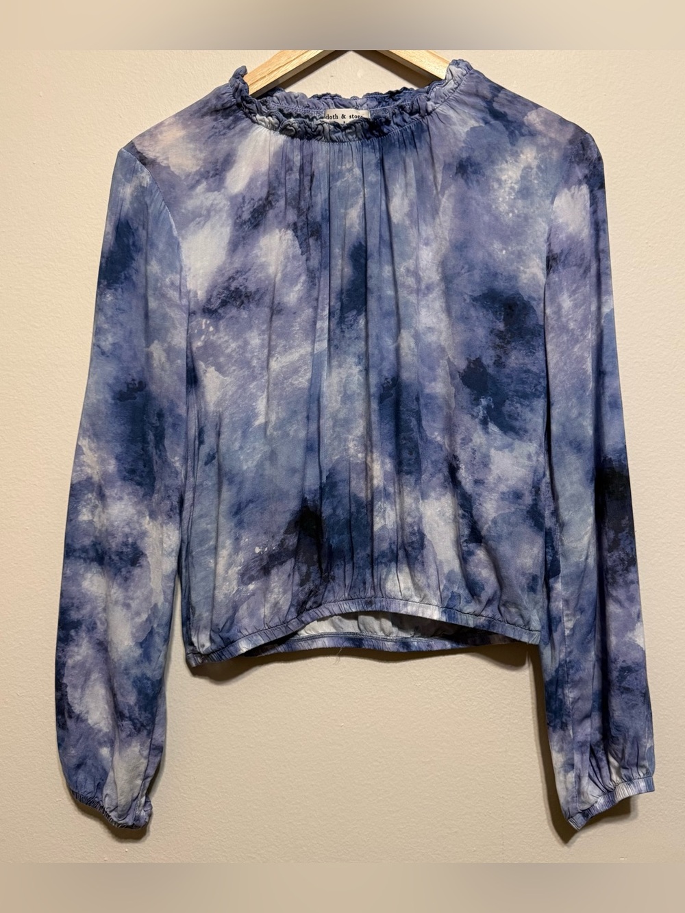 Cloth and Stone Anthropologie Blue Tye Dye Long Sleeve Blouse XS EUC